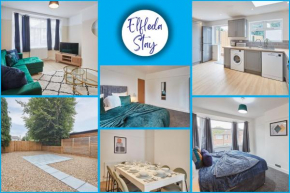 Elfleda Stay - Modern 5 bedroom house with parking